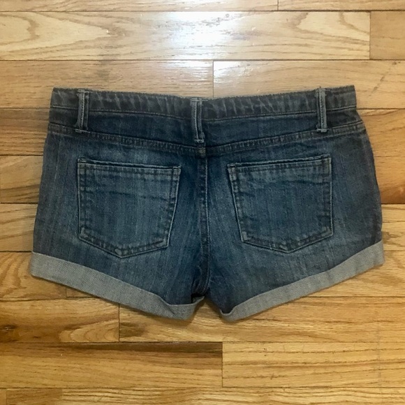 Forever 21 medium wash cuffed jean shorts, 25 - Picture 2 of 4